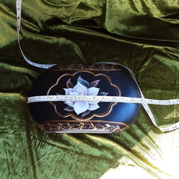 Magnolia pot - Picture 4 of 4